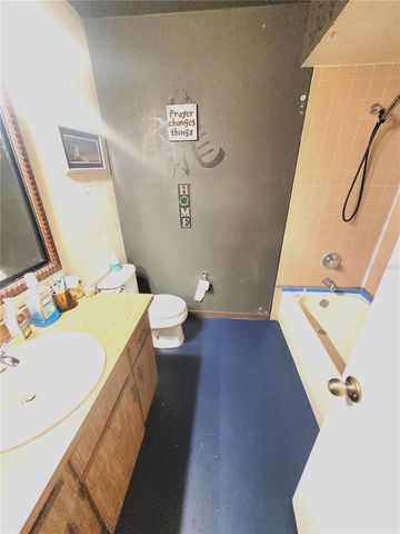 5203 PRESIDENTIAL STREET, Seffner, FL 33584