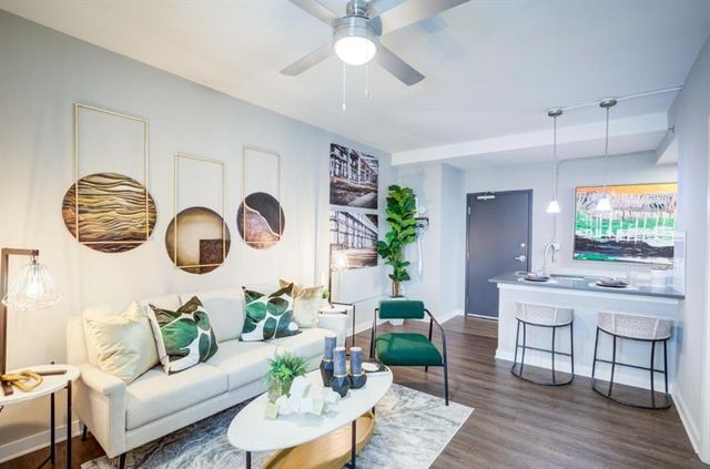 2025 Peachtree Road NE 841, Atlanta, GA 30309