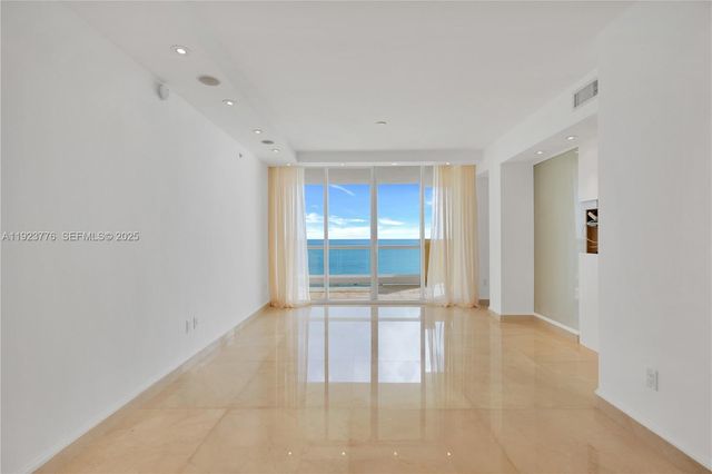17875 Collins Ave 905, Sunny Isles Beach, FL 33160