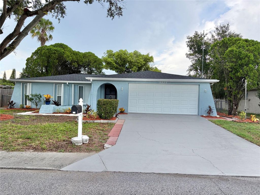 Image 1 of property listing at 8938 COCHISE LANE, Port Richey, FL 34668