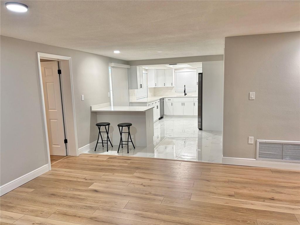 Image 15 of property listing at 8938 COCHISE LANE, Port Richey, FL 34668