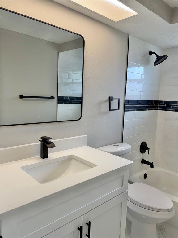Image 37 of property listing at 8938 COCHISE LANE, Port Richey, FL 34668