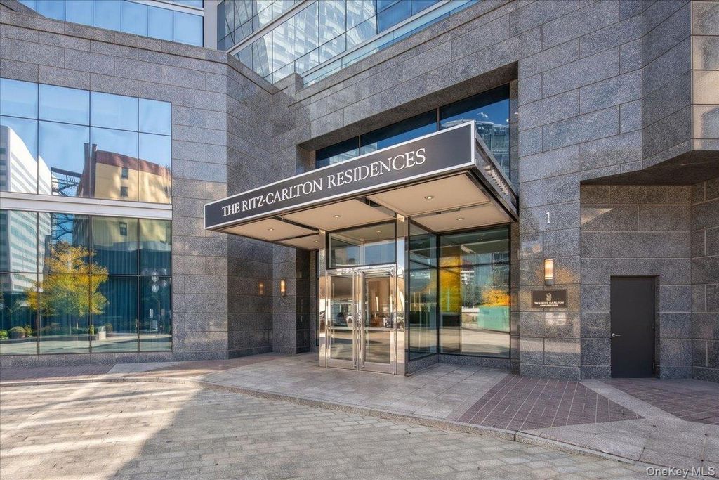 1 Renaissance Square 23C, White Plains, NY 10601 — photo 2