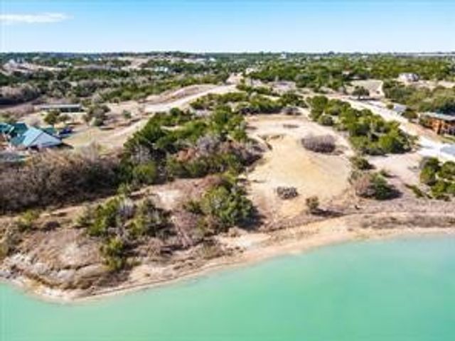 150 Blue Marlin Court, Bluff Dale, TX 76433
