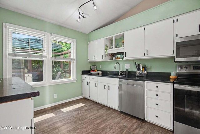 807 Exmoor Ave, Louisville, KY 40223