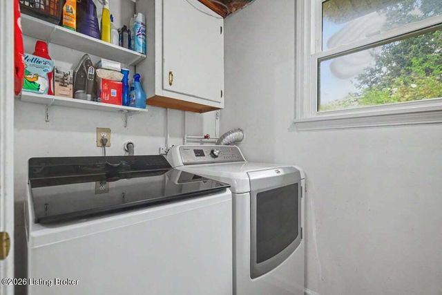 807 Exmoor Ave, Louisville, KY 40223