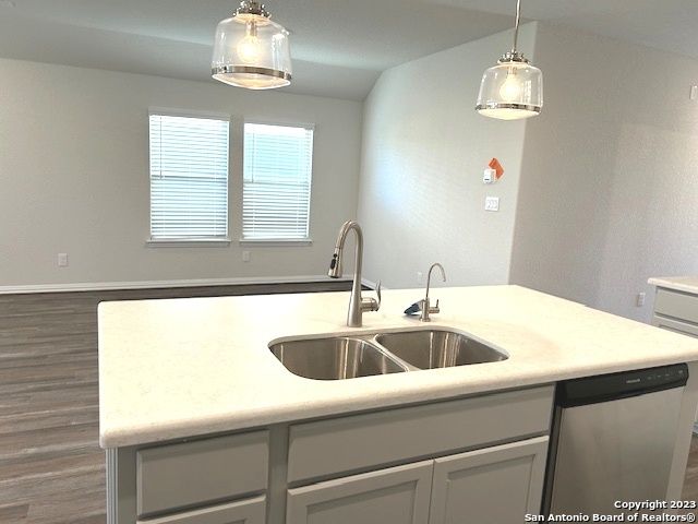 2043 Chelsea Grove, New Braunfels, TX 78130