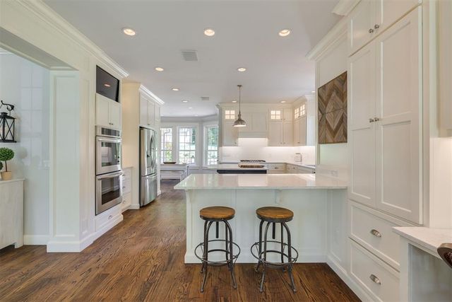 1300 Oak Springs Lane, Edmond, OK 73034