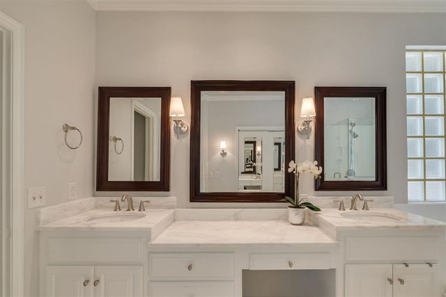 1300 Oak Springs Lane, Edmond, OK 73034