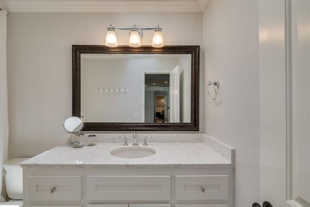 1300 Oak Springs Lane, Edmond, OK 73034