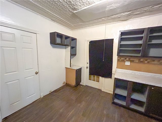 33 Finch Street, Rochester, NY 14613