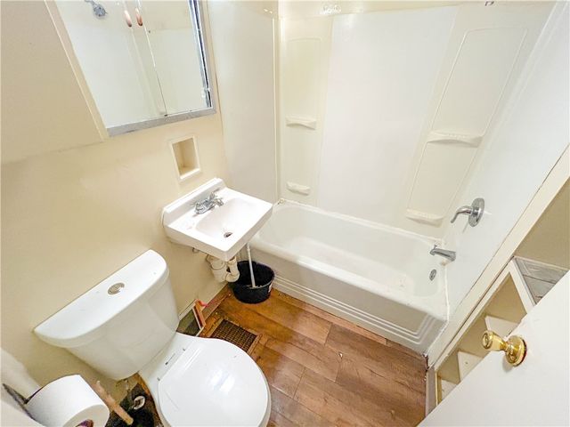33 Finch Street, Rochester, NY 14613