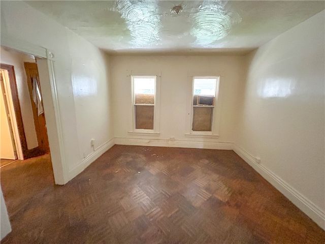 33 Finch Street, Rochester, NY 14613