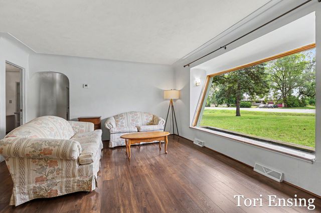 11852 W Carson City Road, Eureka Twp, MI 48838
