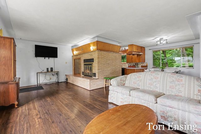 11852 W Carson City Road, Eureka Twp, MI 48838