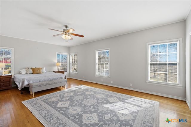 606 College Street, Gatesville, TX 76528