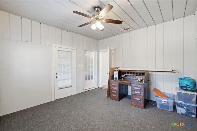 606 College Street, Gatesville, TX 76528