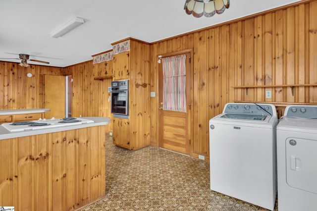 8819 White Horse Road, Greenville, SC 29617