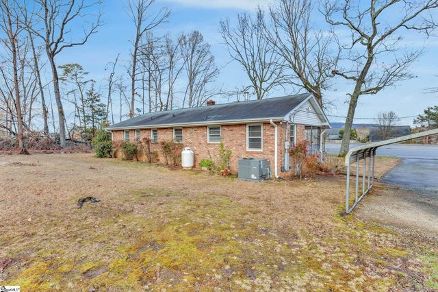 8819 White Horse Road, Greenville, SC 29617