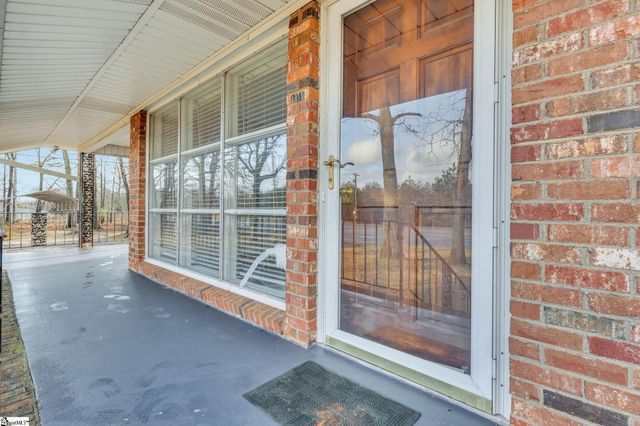 8819 White Horse Road, Greenville, SC 29617