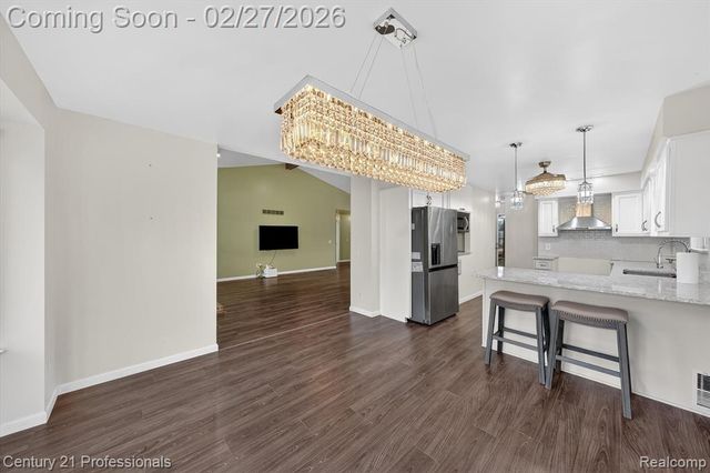 24479 Emily Drive, Trenton, MI 48183