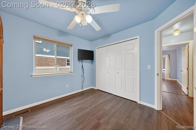 24479 Emily Drive, Trenton, MI 48183