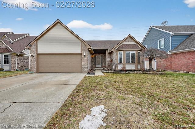 24479 Emily Drive, Trenton, MI 48183