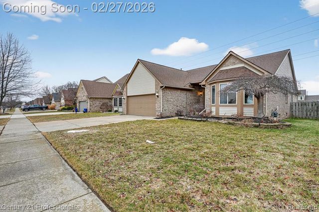 24479 Emily Drive, Trenton, MI 48183