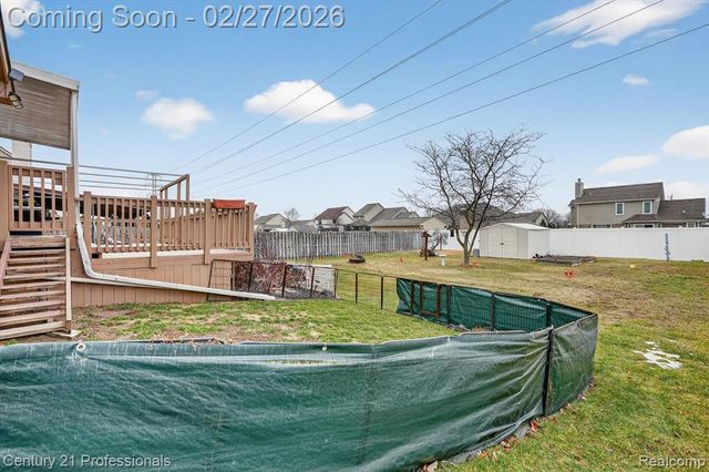 24479 Emily Drive, Trenton, MI 48183