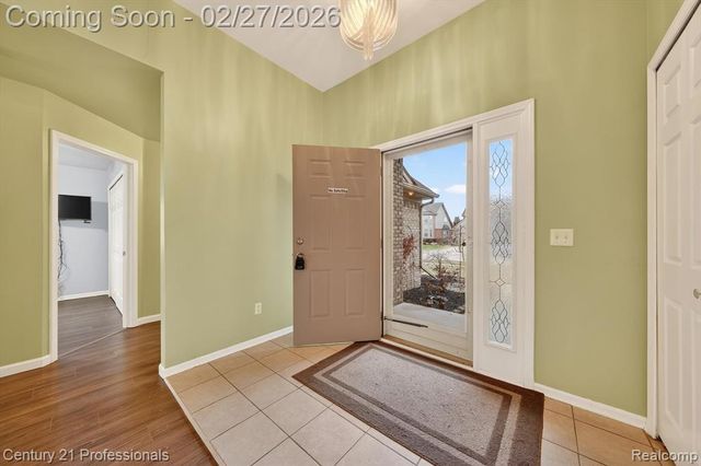 24479 Emily Drive, Trenton, MI 48183