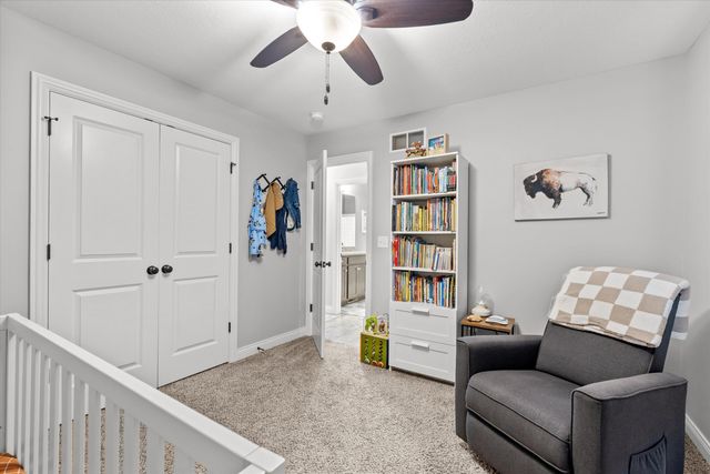 2230 E NEEDLE CT, Columbia, MO 65202