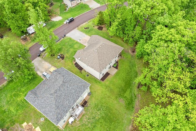 2230 E NEEDLE CT, Columbia, MO 65202