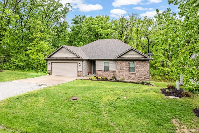2230 E NEEDLE CT, Columbia, MO 65202