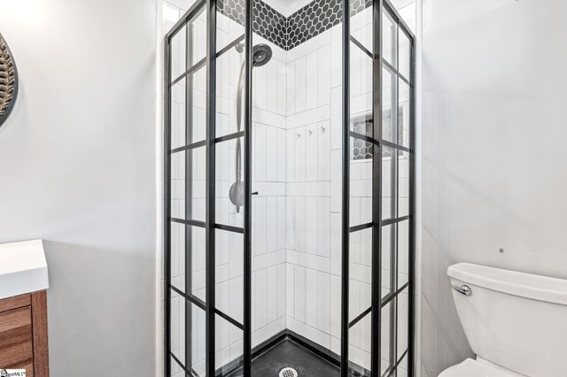 118 Park Street, Easley, SC 29640