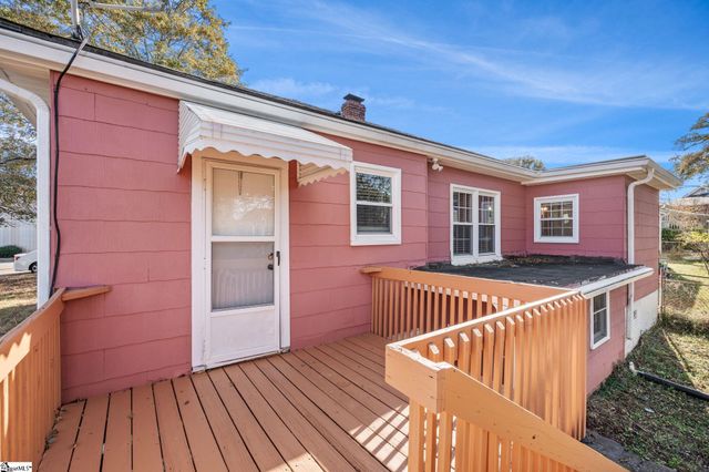 118 Park Street, Easley, SC 29640