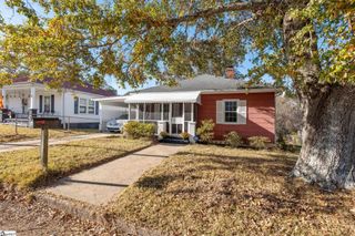 118 Park Street, Easley, SC 29640