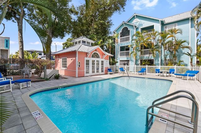 3002 W CLEVELAND STREET B6, Tampa, FL 33609