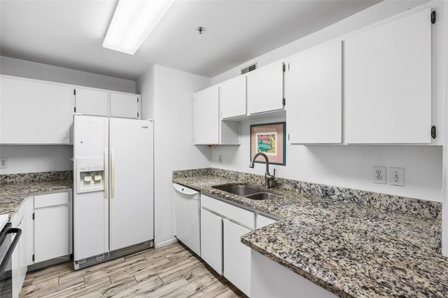 3002 W CLEVELAND STREET B6, Tampa, FL 33609