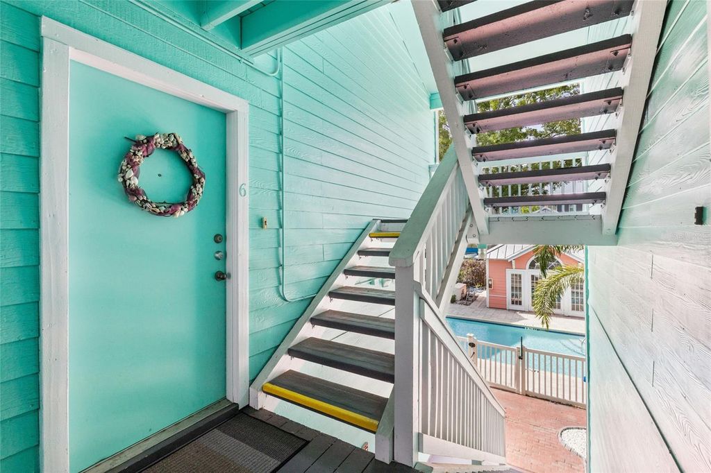 3002 W CLEVELAND STREET B6, Tampa, FL 33609