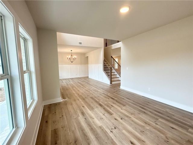 4270 Shirebrook Trail, Hoschton, GA 30548