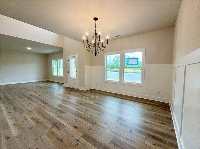 4270 Shirebrook Trail, Hoschton, GA 30548