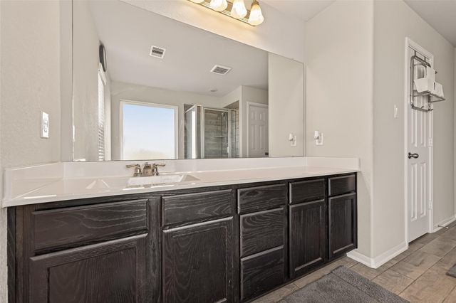 128 Shining Point Drive, Waller, TX 77484