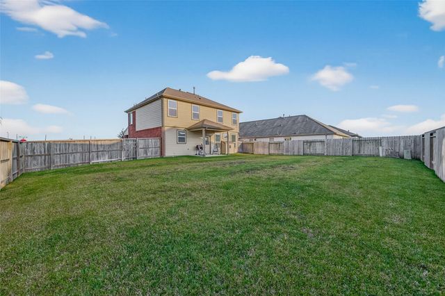 128 Shining Point Drive, Waller, TX 77484