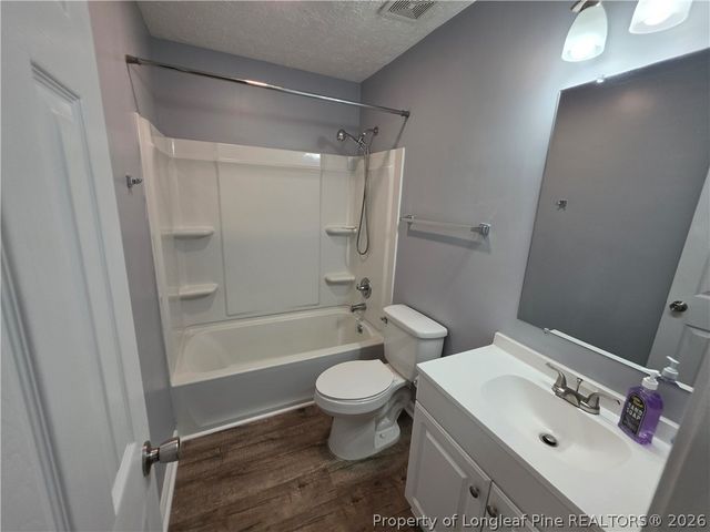 5711 Sagamore Road, Hope Mills, NC 28348