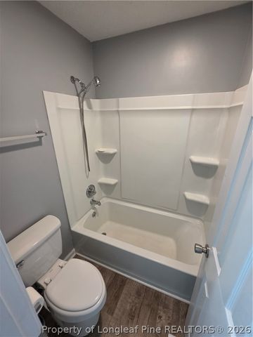 5711 Sagamore Road, Hope Mills, NC 28348
