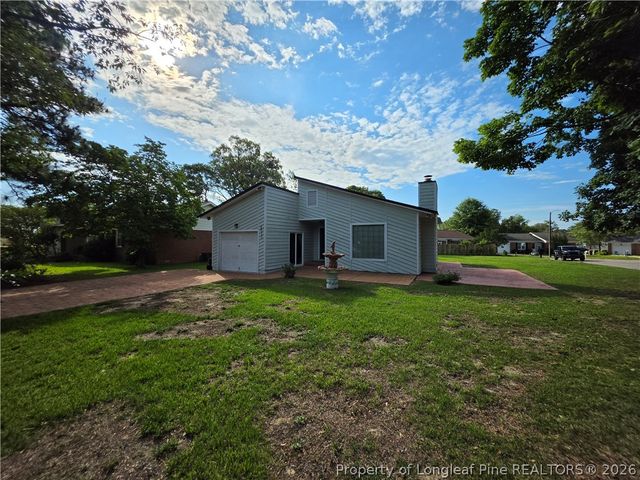 5711 Sagamore Road, Hope Mills, NC 28348