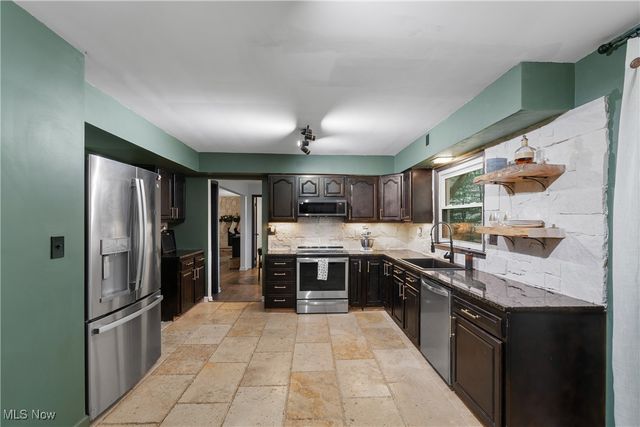 1857 Gorge Park Boulevard, Stow, OH 44224