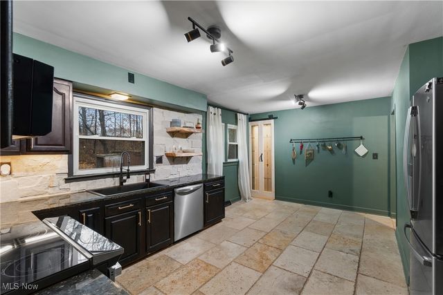 1857 Gorge Park Boulevard, Stow, OH 44224