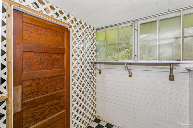 1804 Grundy St, Pensacola, FL 32507