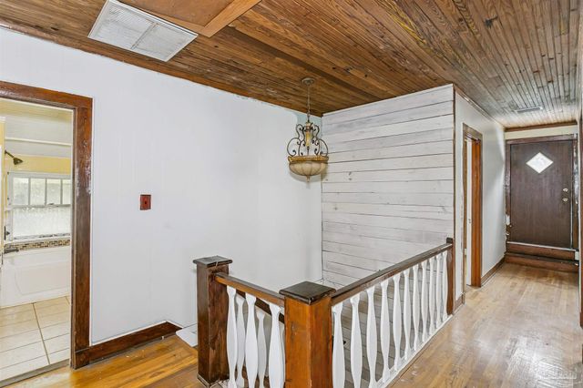 1804 Grundy St, Pensacola, FL 32507